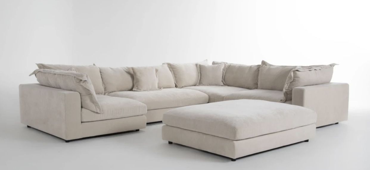 Ashley Furniture Long 6 Piece Sectional With Huge Ottoman