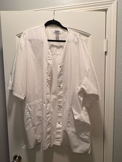 Aesthetician lab coat