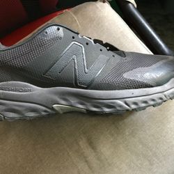 Men’s Shoes  Size 10  FRESH FOAM  Comfort+ Support 