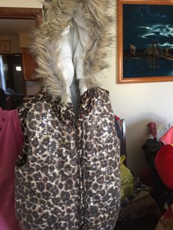 Children's leopard print best with hood