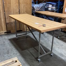 Lg Table On Wheels 