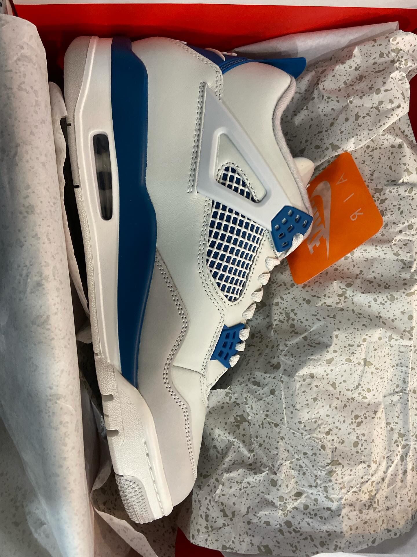 New 2024 Jordan 4s ‘Military Blue’ 