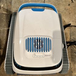Cordless Pool Vacuum