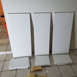 NEW Kitchen Cabinet Doors + Hardware (from Cabinets To Go) price is for *each* door with shelves & hardware