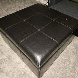 Large Ottoman With Storage