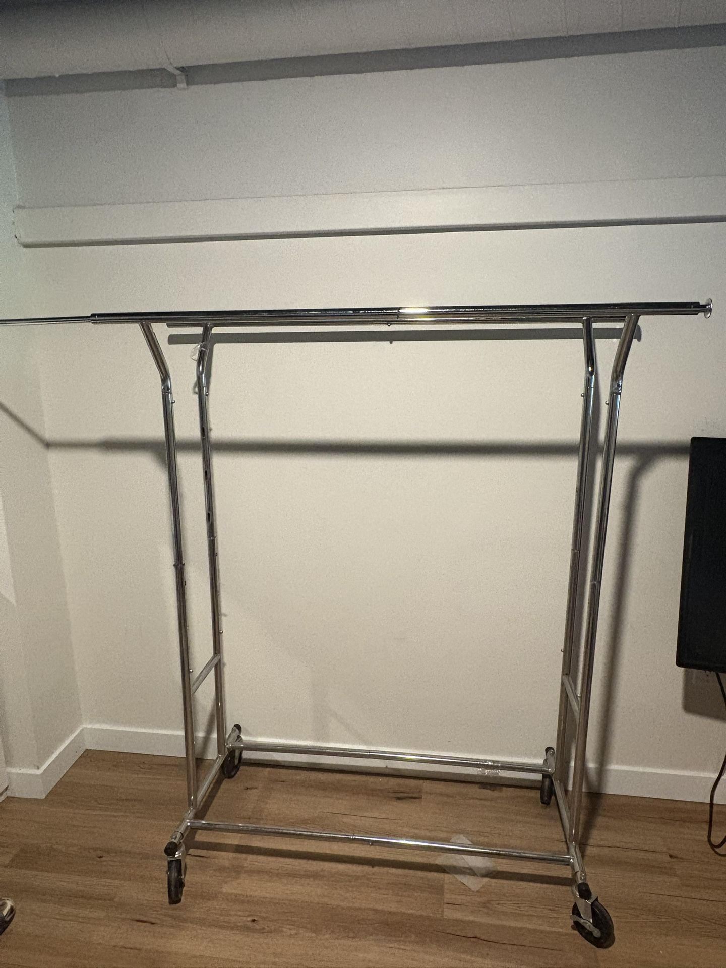 clothes rack