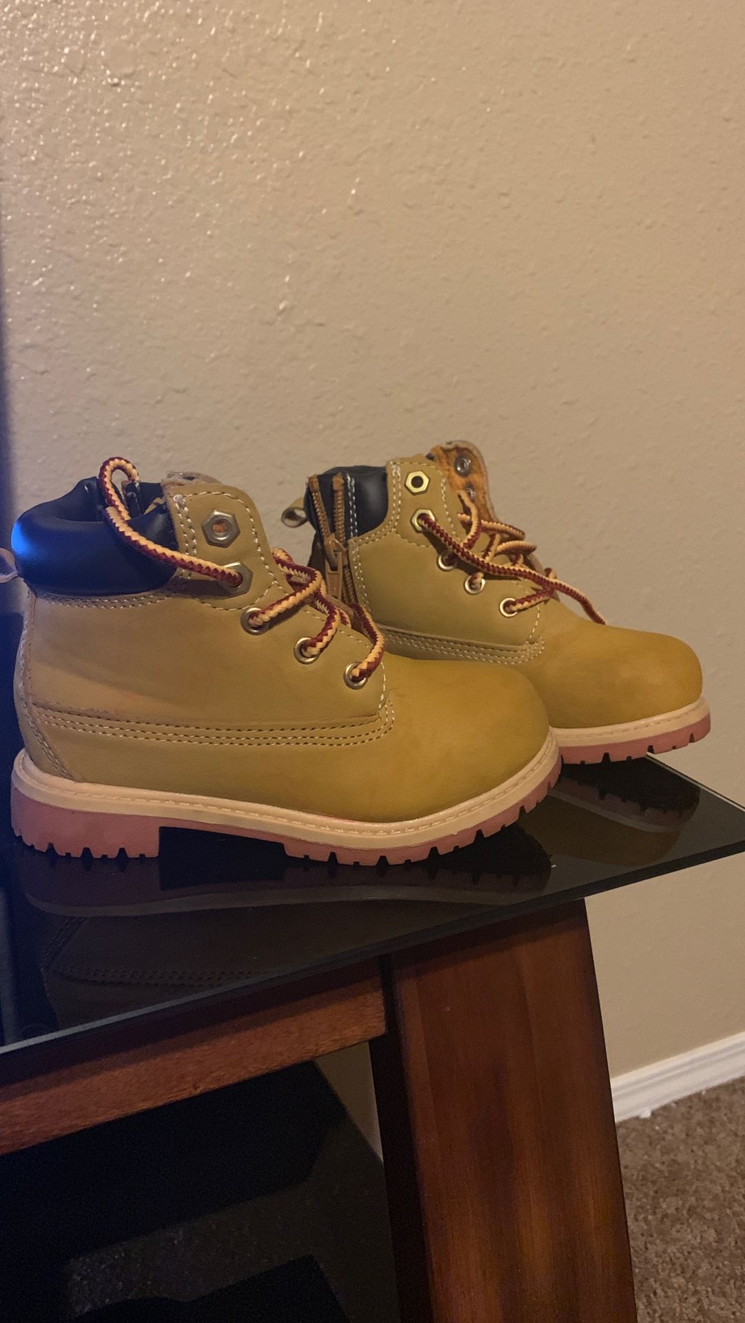 Used Boys Boots