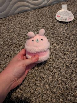 Macroon bunny keychain plush