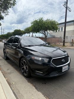 2017 Ford Taurus SHO