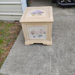 Wood nesting boxes