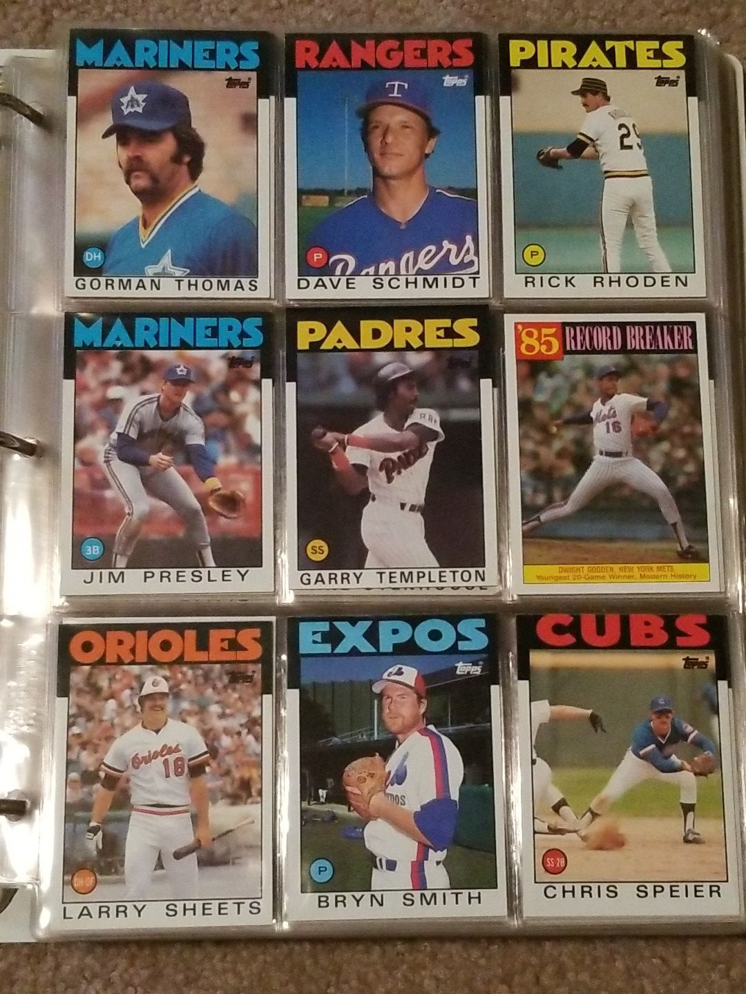 Over 300 excellent condition 1986 Topps Baseball Cards