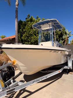 2004 Parker 1804