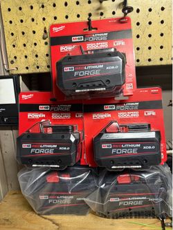 Milwaukee m18 forge