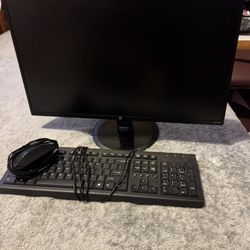 Desktop Computer, Monitor, Keyboard, Mouse