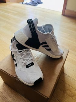 Adidas Tennis shoe 