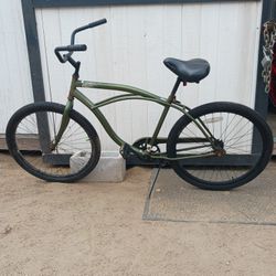 Bicycle BEACHCRUISER Bike $100