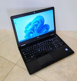 Dell latitude Laptop w/15.6 inch screen, Intel Core i7 ,SSD ,HDMI,2 GPU  Cards 2 GB -Windows 11 Pro - Great Condition-Fast & Durable