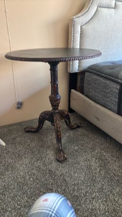 Round table