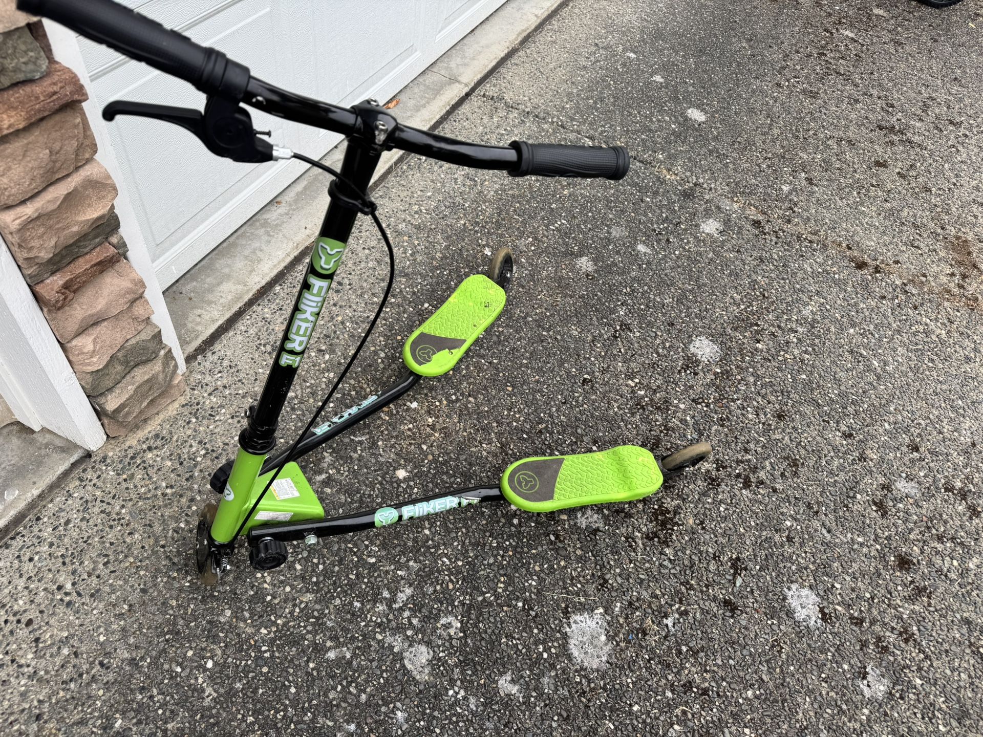 Flicker scooter