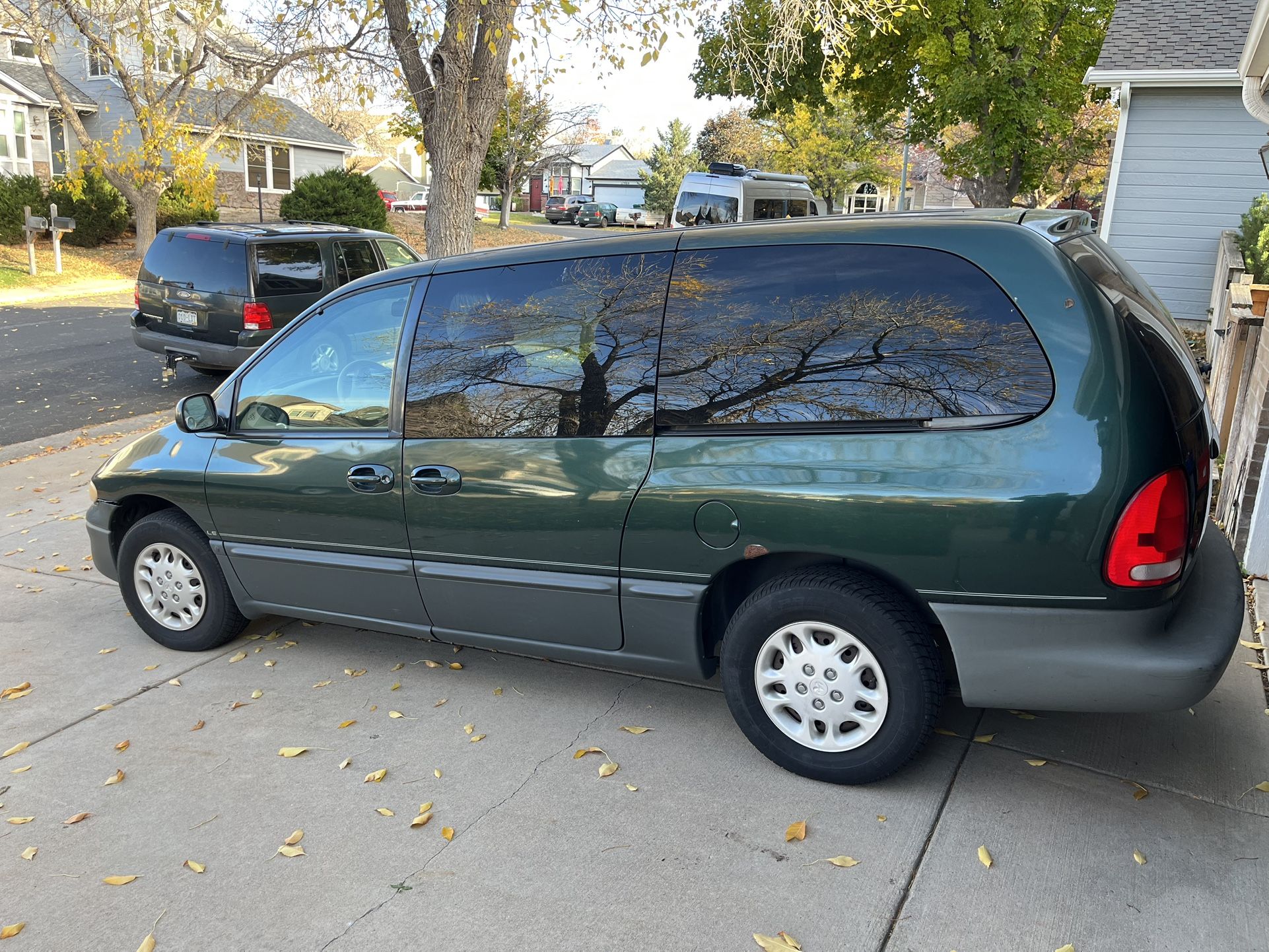 1998 Dodge Caravan