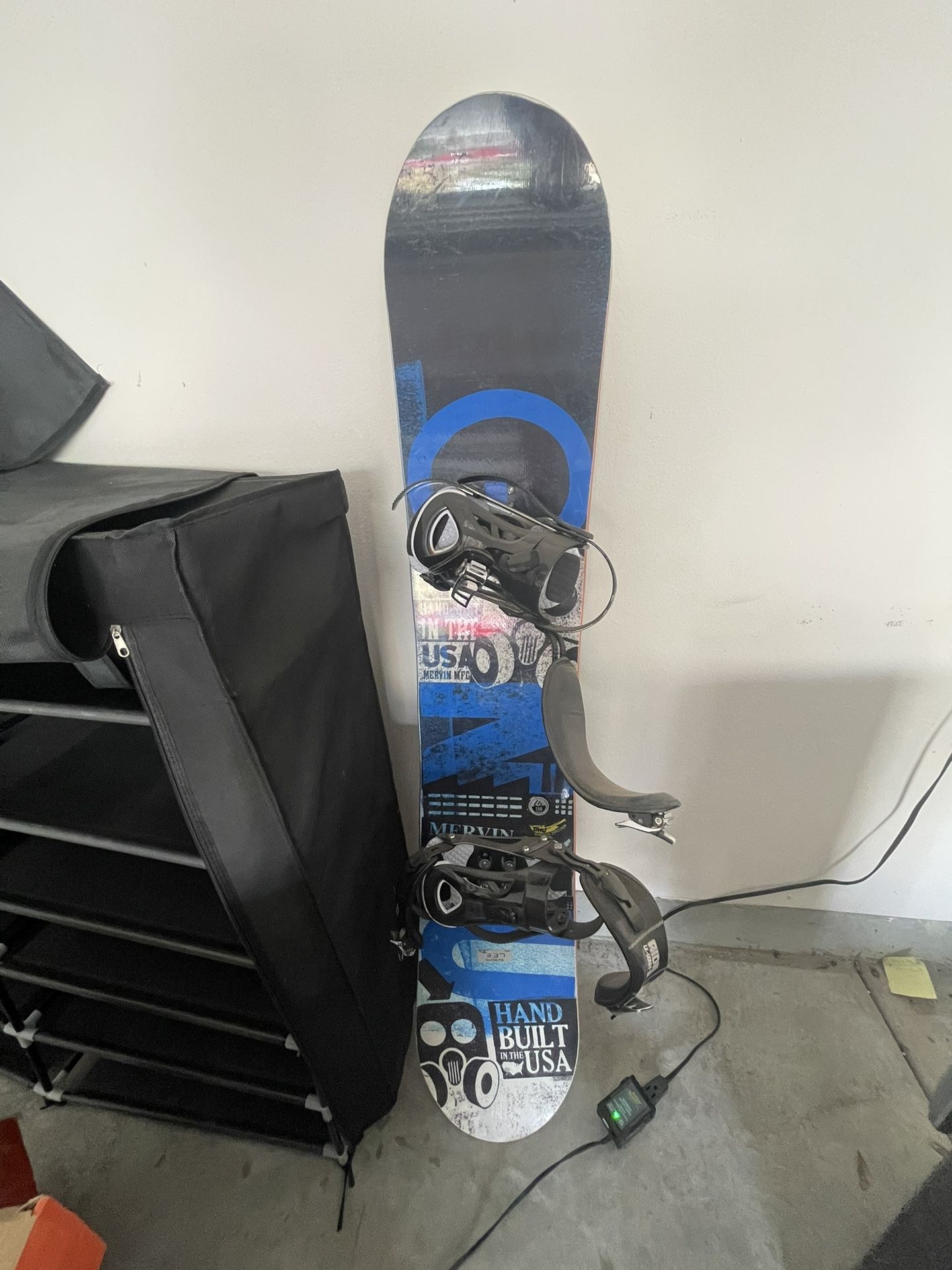 Gnu carbon credit Snowboard With Bindings 2009/2010 Snowboard