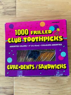 Frilled Club Toothpicks, approximately 1,000 count, new.