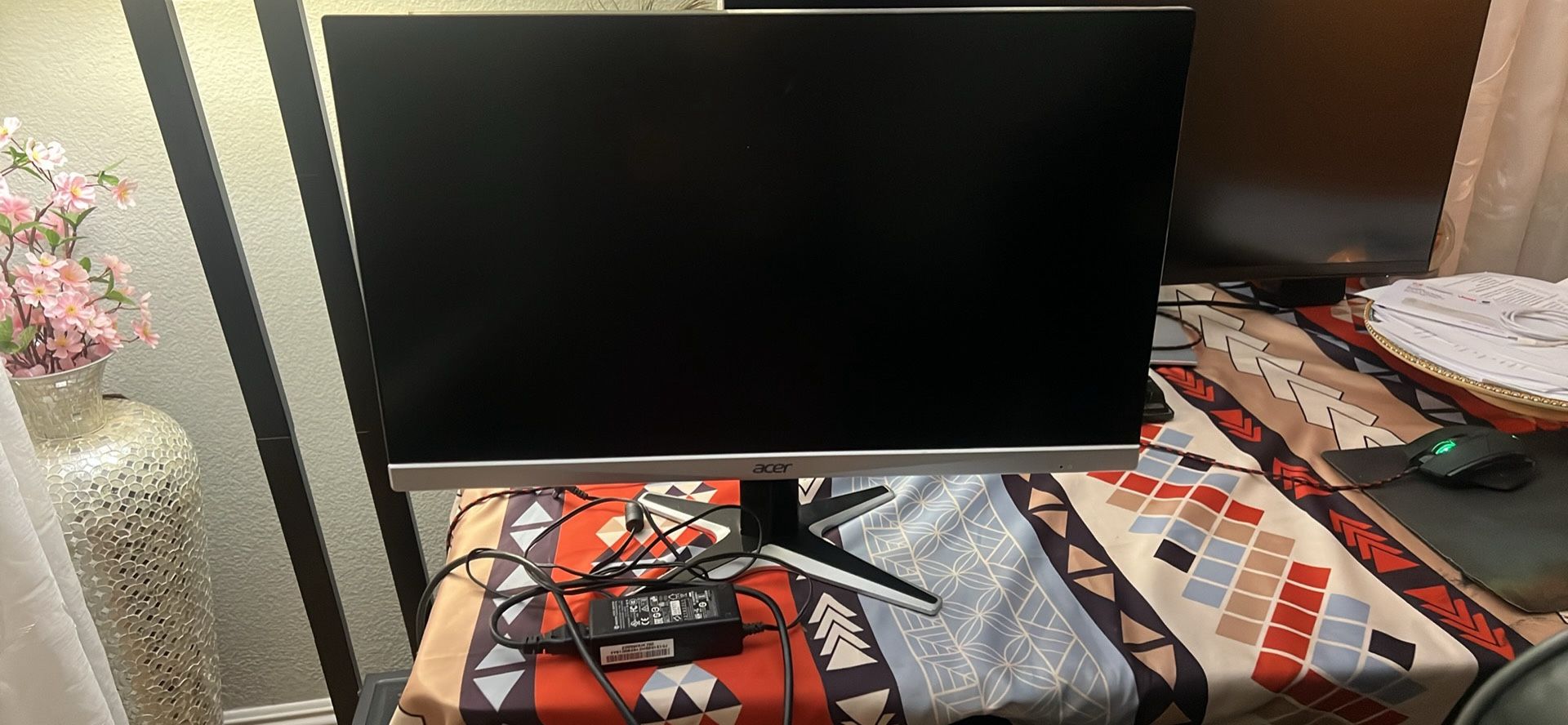 Acer G257HU 25-Inch WQHD (1440p) IPS Monitor