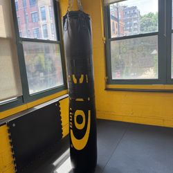 Punchin Bag 6 Foot