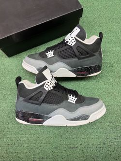 JORDAN 4 FEAR 2024 SIZE 10
