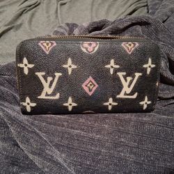LUIS VUITTON WILD AT HEART " Zippy " WALLET