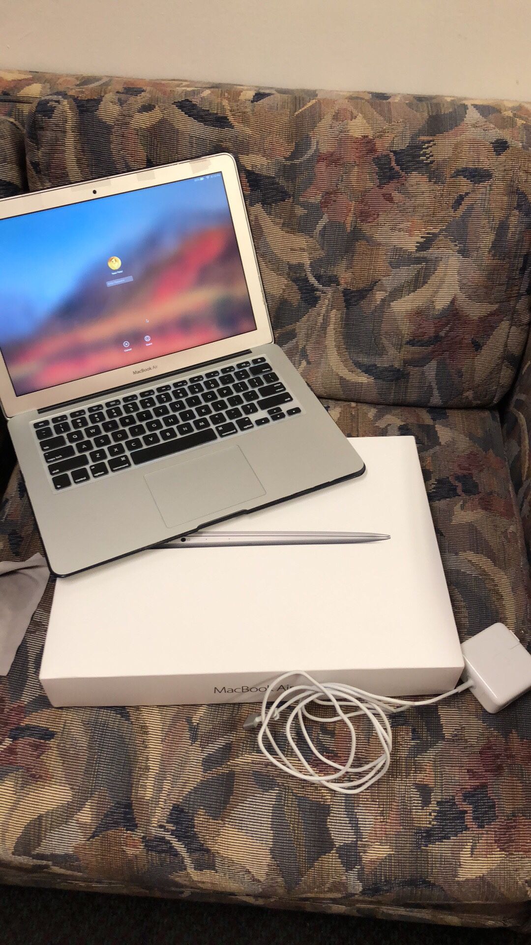 MacBook Air 13” 128 gb 2015