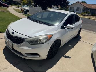 2014 Kia Forte LX 4 DR 1.8 engine