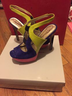 Jessica Simpson size 7.5 heels