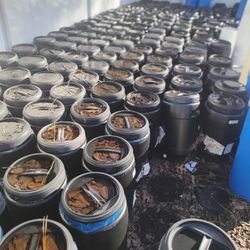 8 Gallon Barrels..$5..( Air Tight)