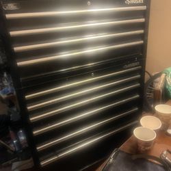 Husky 11 Drawer tool box