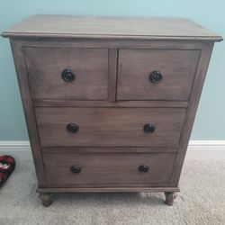 Small Side Dresser