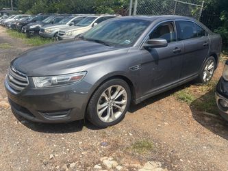 2013 Ford Taurus