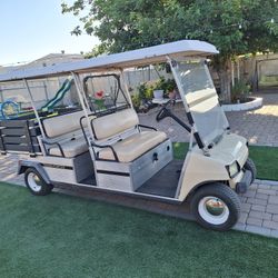 Carrall Golf Club Cart Excellent Condition 