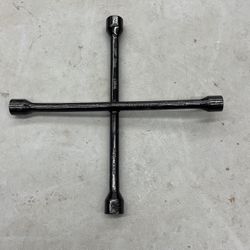Duralast 4way Lug Wrench