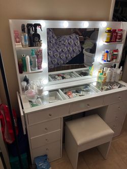 Large vanity