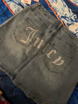 Women skirt