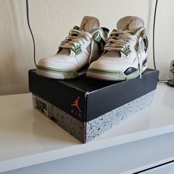 Wmns Air Jordan 4 Retro Seafoam