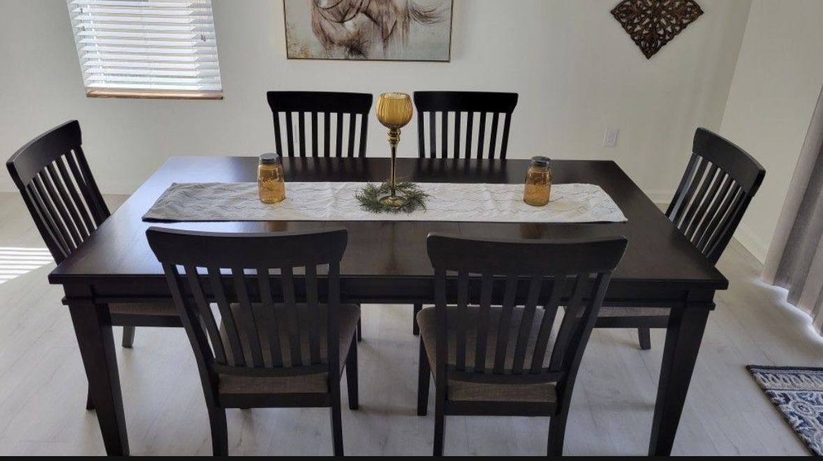 Dining Room Table