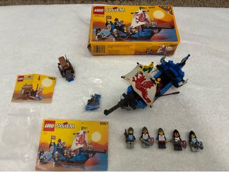 1992 Lego Castle - 6057 Sea Serpent & 1992 Lego 1463 Treasure cart polybag