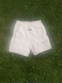 Essentials SS21 Cream Shorts 