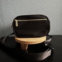 Zorfin Crossbody Bag