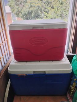Coleman Hard Coolers – Red and Blue Set