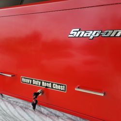 Snap-on 32" Tool Chest (NEW)