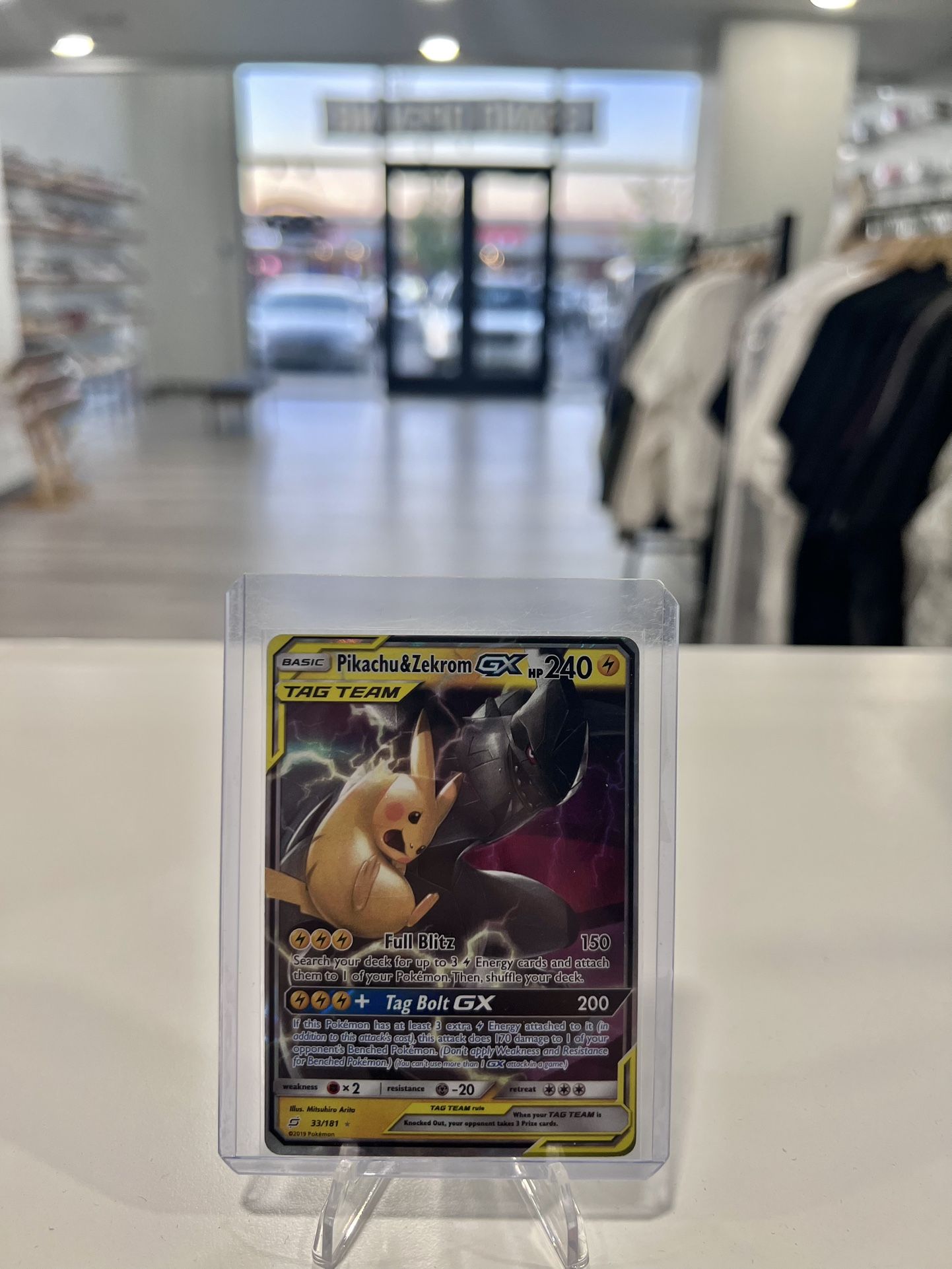 Pokemon Pikachu & Zekrom GX #33 Pokemon Team Up