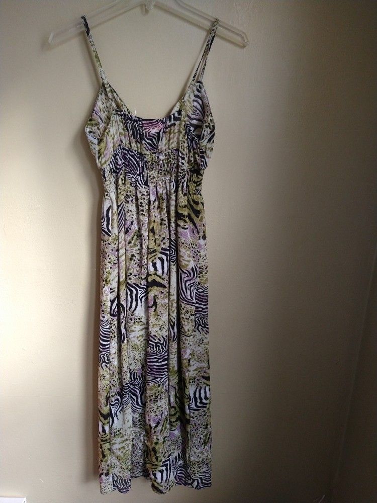 Women's Dress Size Small